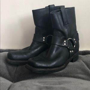 Frye 8R harness boots
